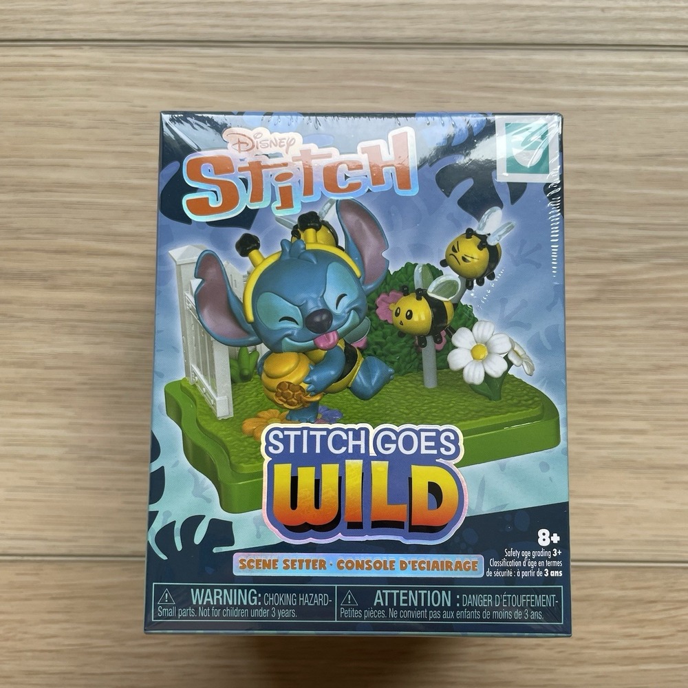 Just Play Disney Stitch Goes Wild Scene Setter Happy Haul Bat Figure Toy 46457